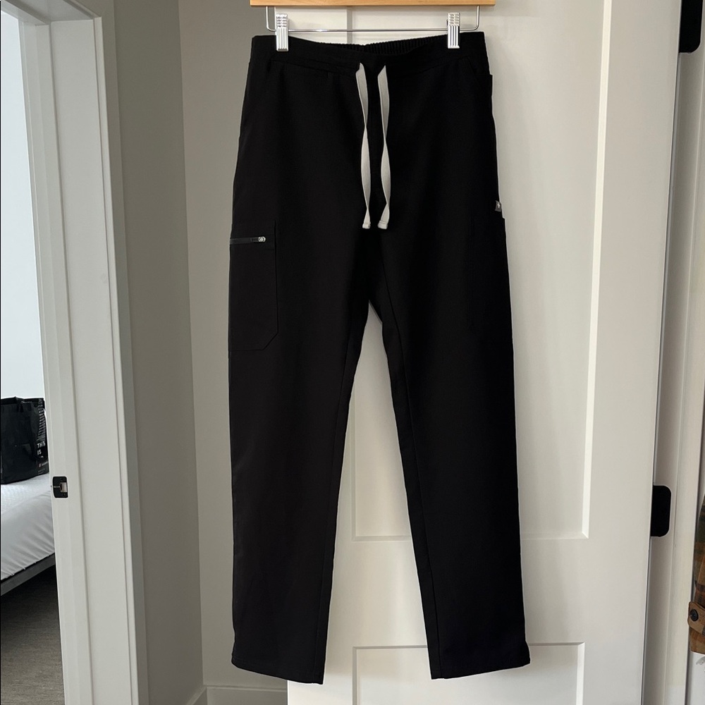 Yola Figs Scrub Pants
